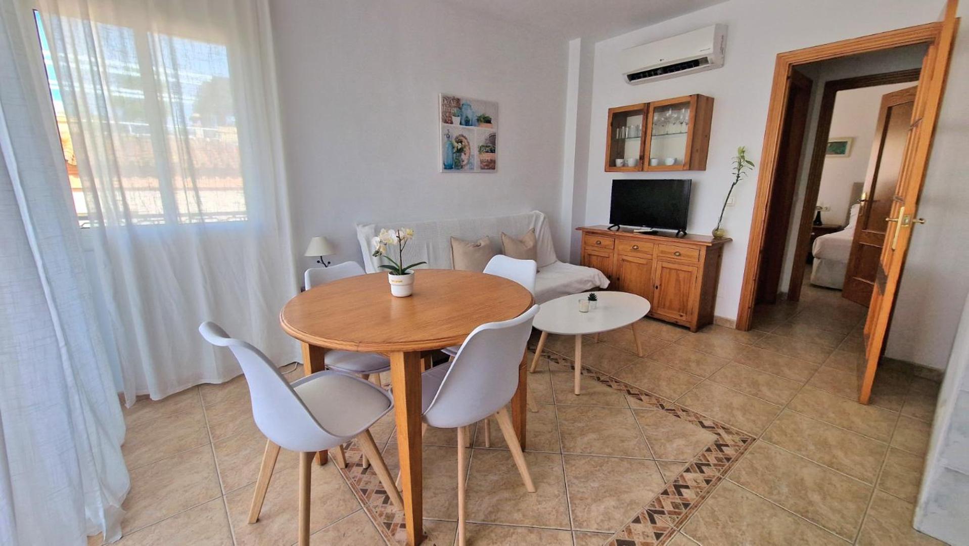 נרחה Apartamentos Latin מראה חיצוני תמונה
