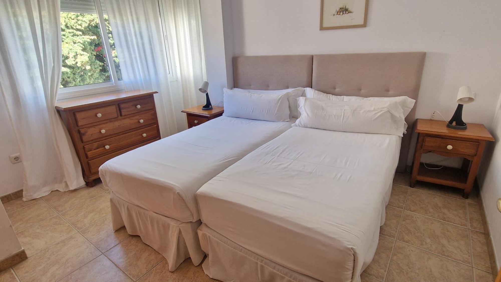 נרחה Apartamentos Latin מראה חיצוני תמונה