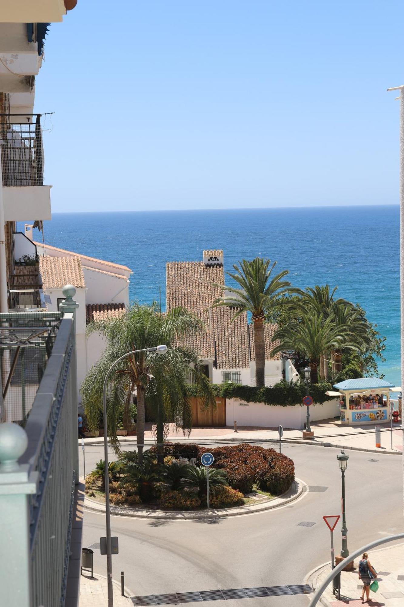 נרחה Apartamentos Latin מראה חיצוני תמונה