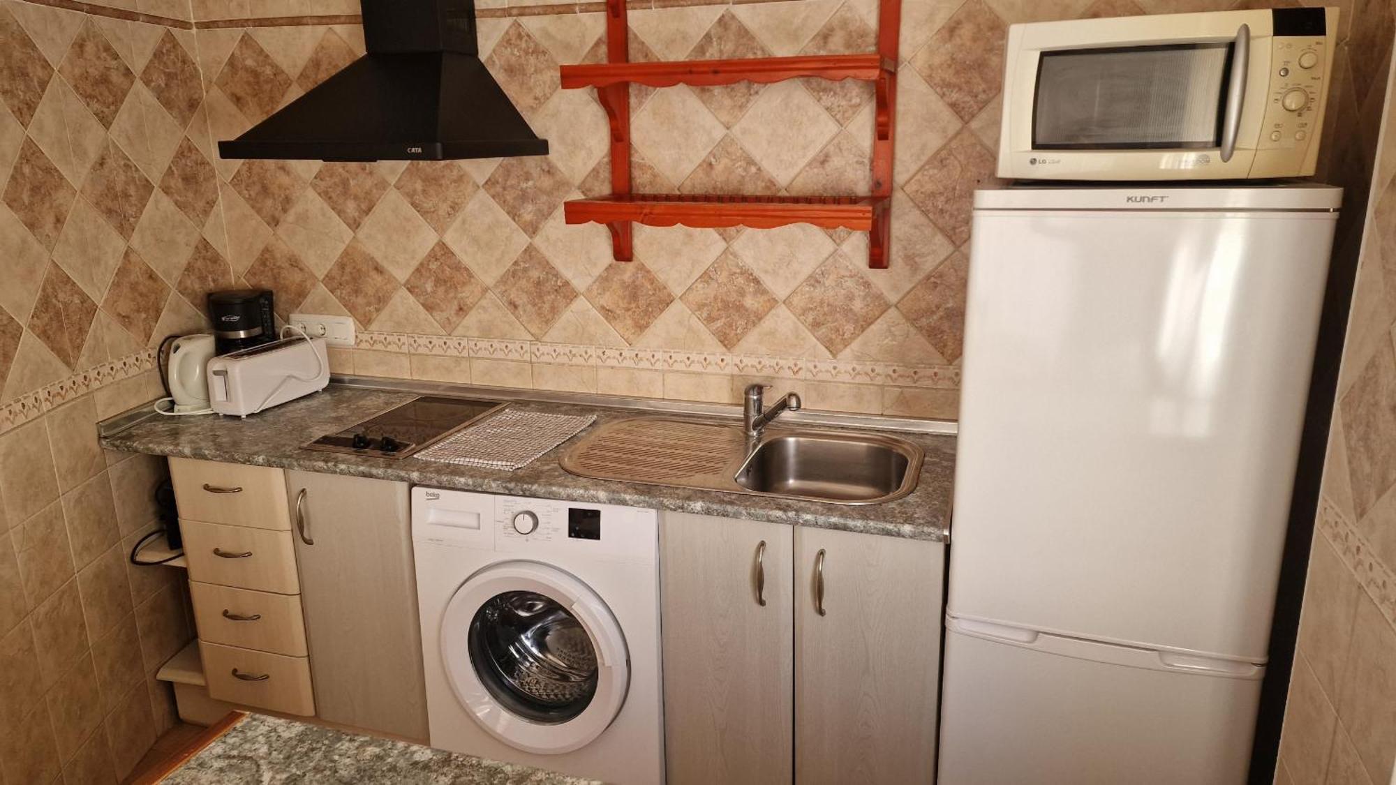 נרחה Apartamentos Latin מראה חיצוני תמונה