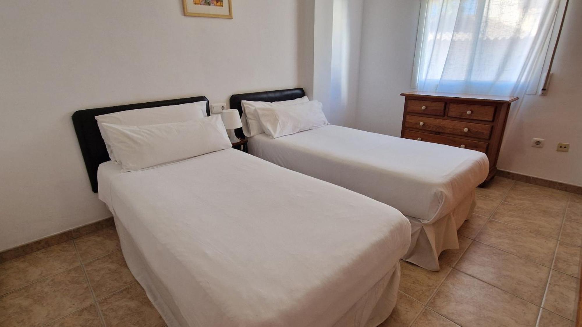 נרחה Apartamentos Latin מראה חיצוני תמונה