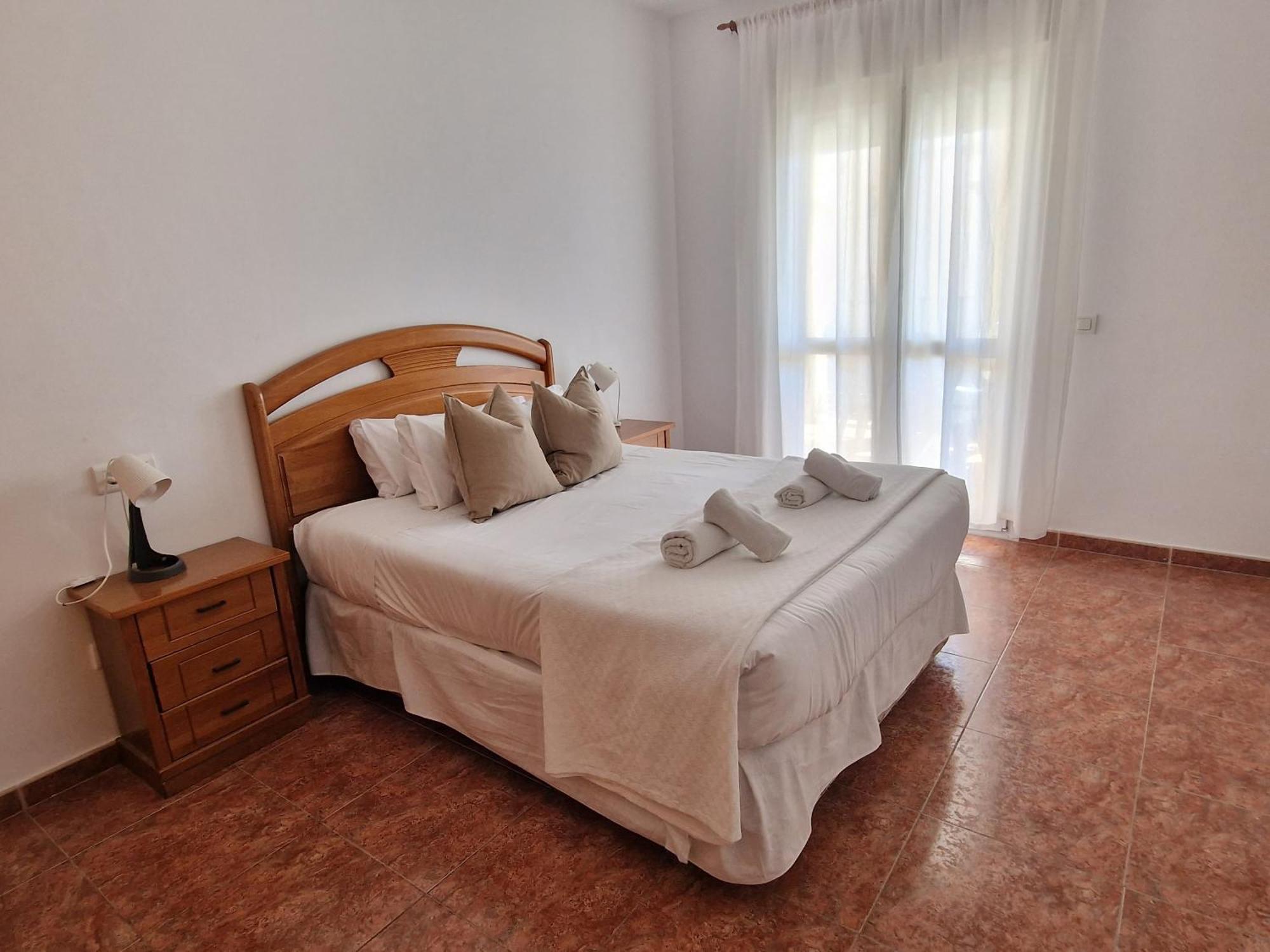 נרחה Apartamentos Latin מראה חיצוני תמונה