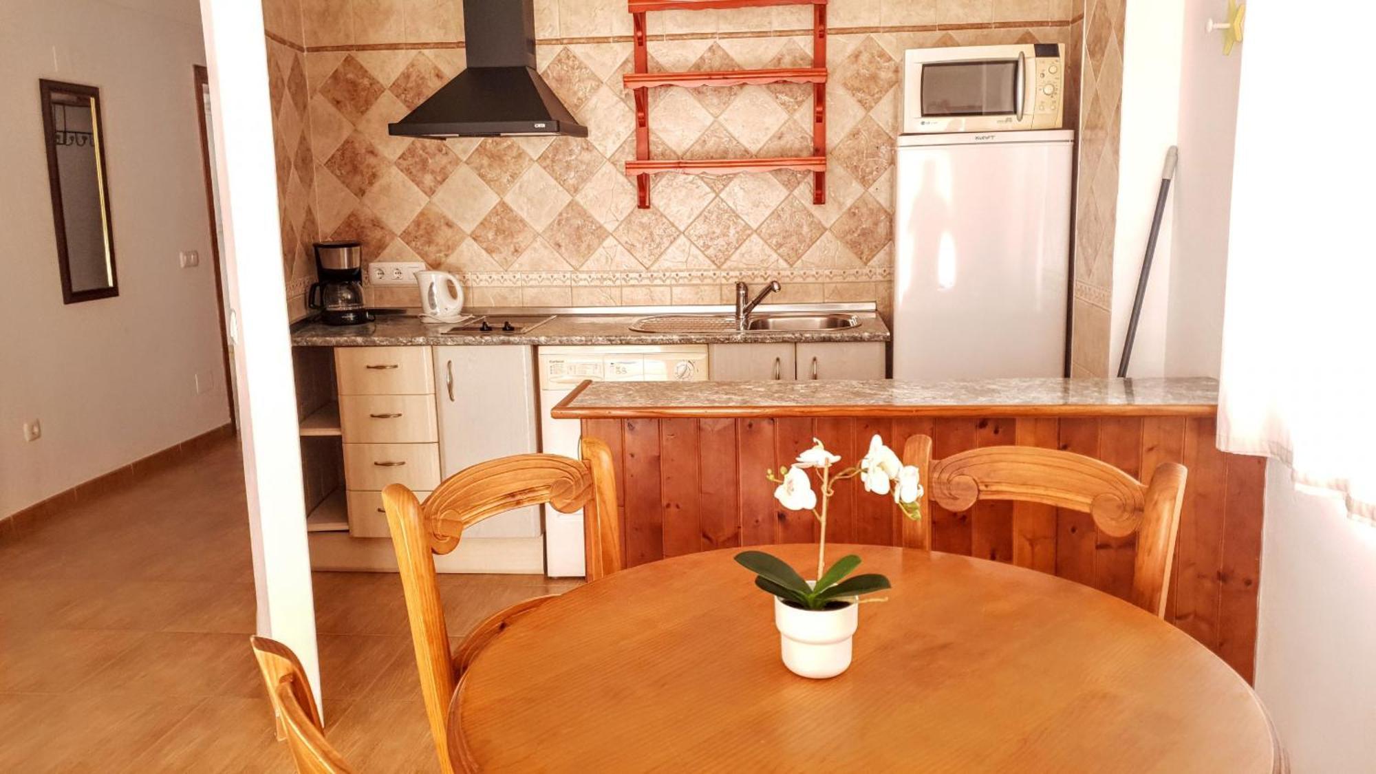 נרחה Apartamentos Latin מראה חיצוני תמונה