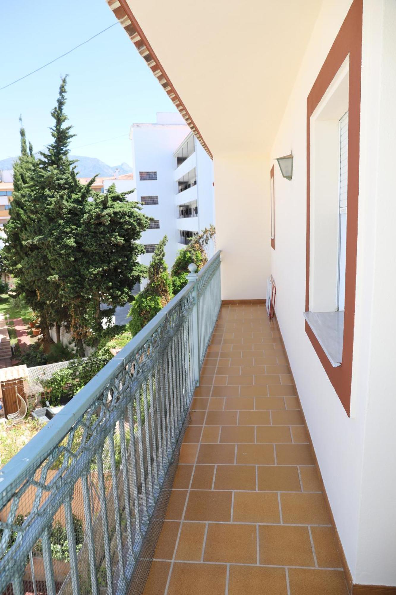 נרחה Apartamentos Latin מראה חיצוני תמונה